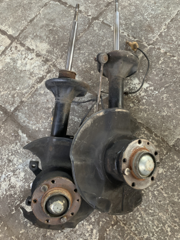 BMW M5 E34 struts front complete with wheelhubs S38B36